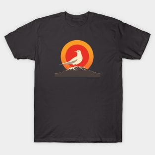 Japanese minimalist majestic seagull poster T-Shirt